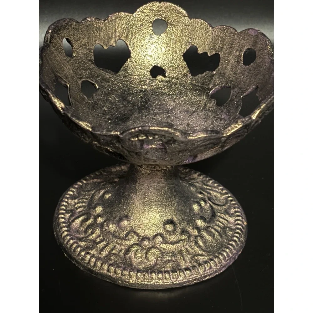 Metal Cast‎ Iron Candle Trinket holder/ Ornate Pedestal Dish Patina Finish